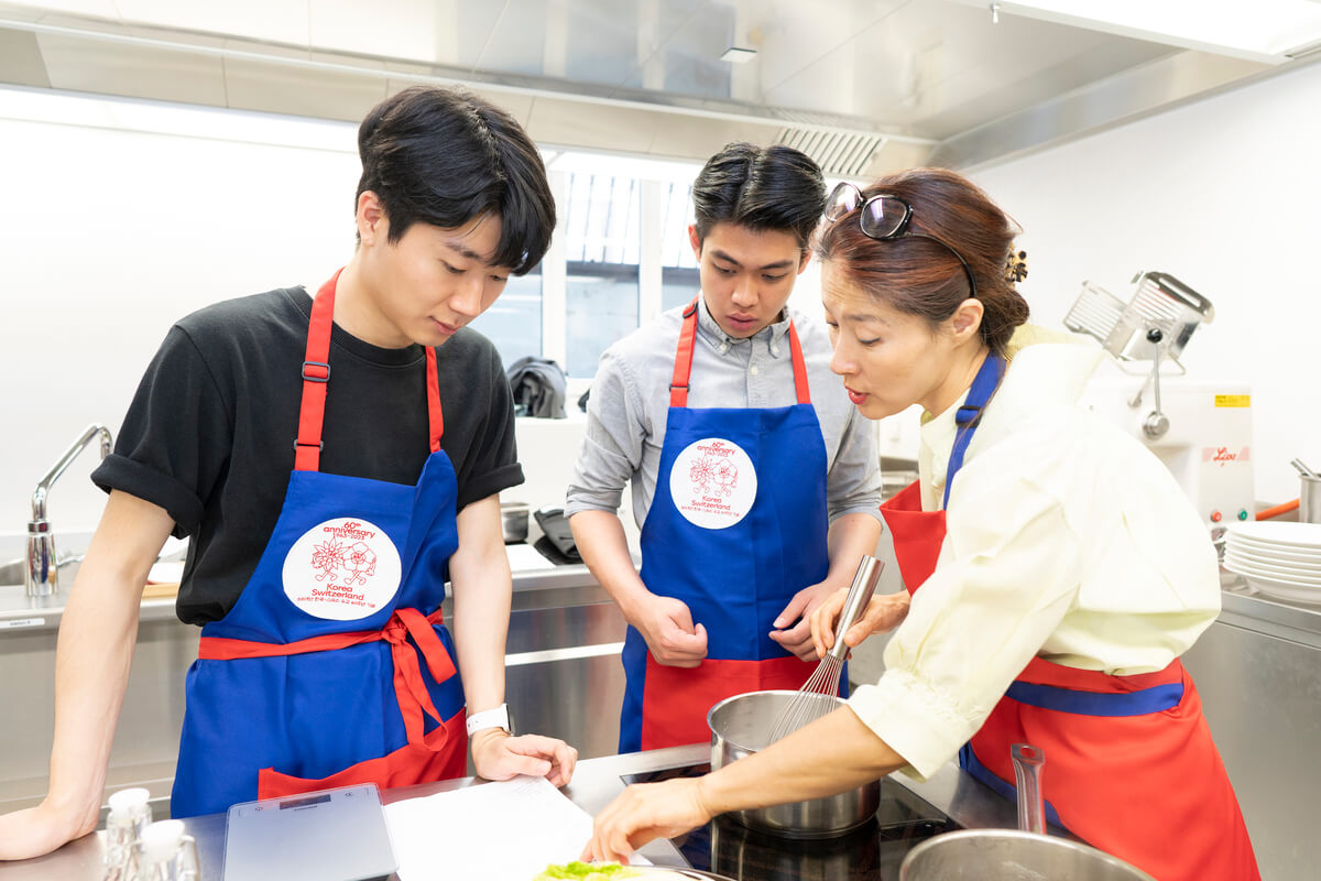 Food to nurture friendship: discovering the art of Korean Kimchi